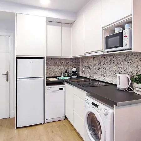Апартаменты Oleholidays 617 Romana Playa Junto Al Mar Марбелья